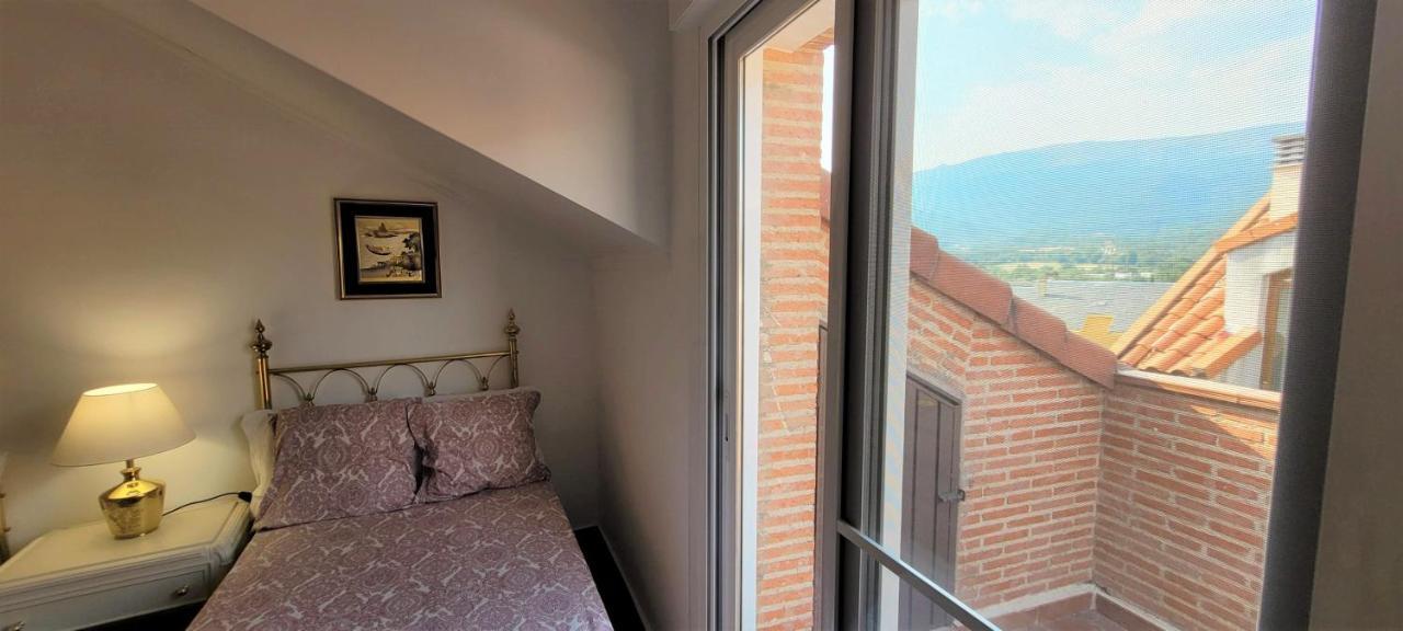 Casa Del Castillo By Naturadrada La Adrada Buitenkant foto